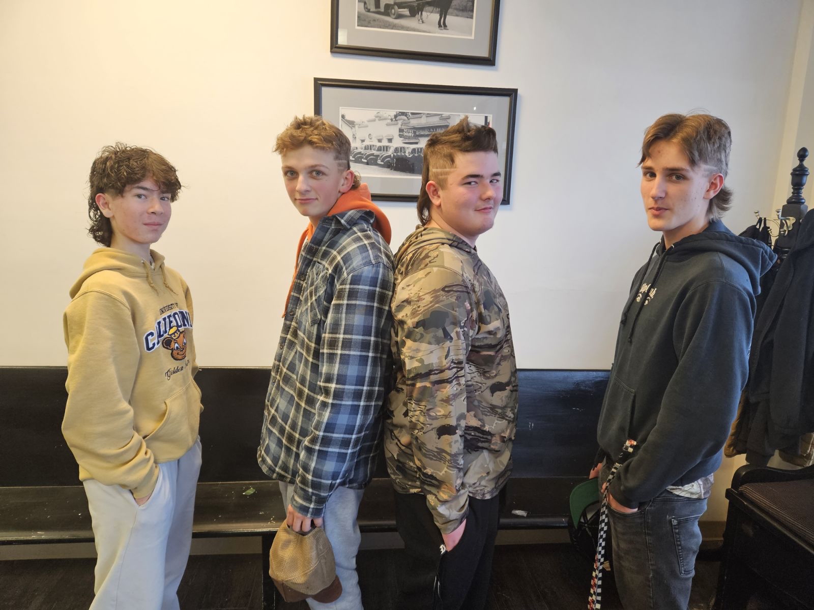 Straight blade shaving service at Back To Barbering